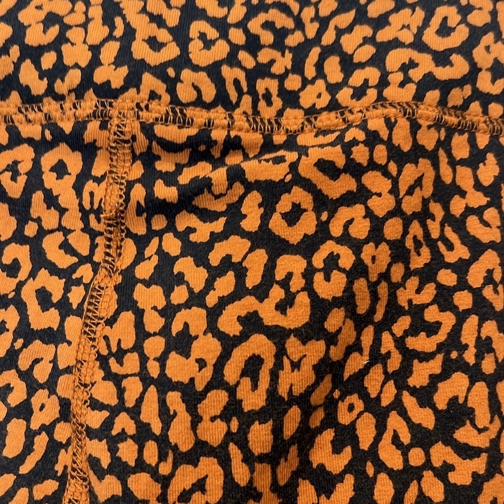 J. Crew Weekend brown and Black Animal Print Leggings size medium. - Picture 5 of 8